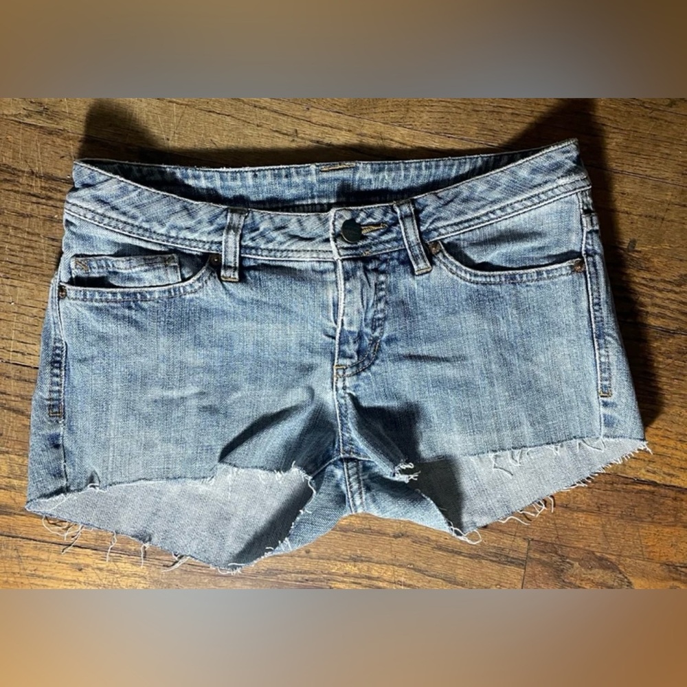 Volcom Womens Denim Cuttoff Shorts size 3